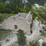 Vue aérienne de la chapelle du XIIéme siècle